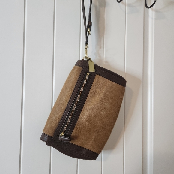 NWT Coach Legacy Haircalf Large Flap Clutch in brass camel - Picture 5 of 10